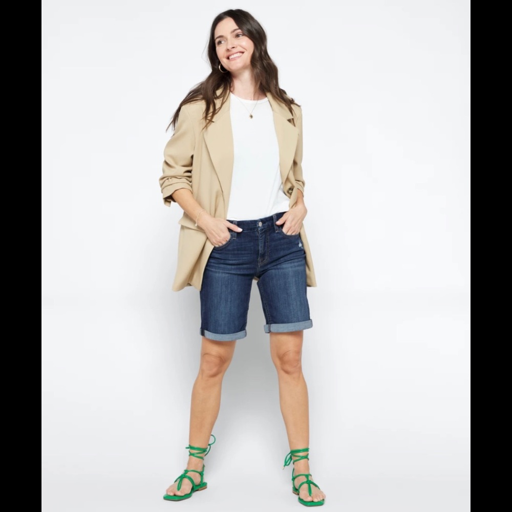 JEN 7 By 7 For All Mankind Shorts - Brand New With Tags